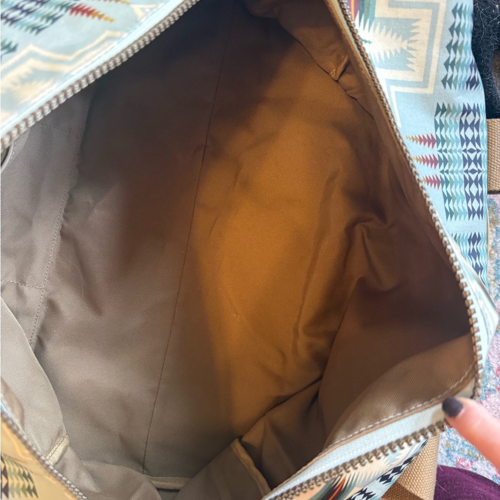 PENDLETON | EUC Harding Canopy canvas weekender bag - Picture 6 of 6